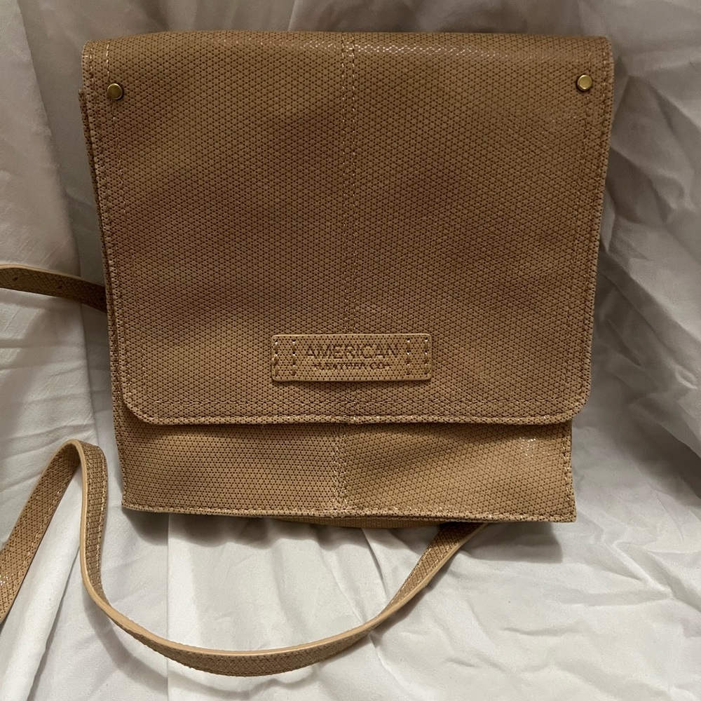 American Leather Co Brook Flap Crossbody